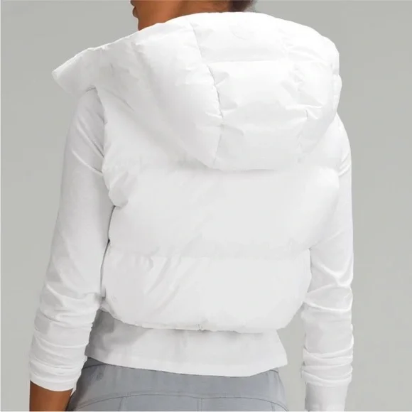 NEW Lululemon Wunder Puff Super Cropped Vest White size 8 - Picture 2 of 11
